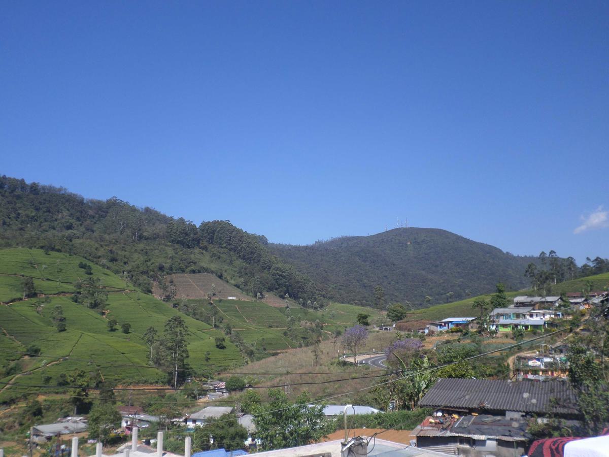 The Train View Bed and Breakfast Nuwara Eliya Buitenkant foto